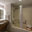 DoubleTree by Hilton Hotel Bay City - Riverfront