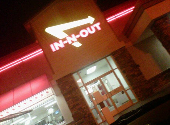 In-N-Out Burger - Menifee, CA