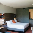 Revel Hotel Des Moines Urbandale, Tapestry Collection by Hilton - Hotels