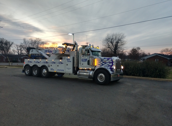 CTS Towing & Recovery - Glasgow, KY