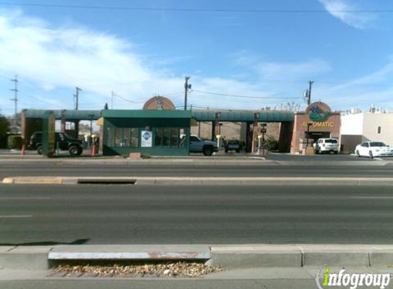 Whale-Of-A-Wash - Albuquerque, NM