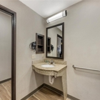 Best Western Sea World/Lackland AFB NW Hotel & Suites