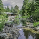 Bonners Ferry Log Inn - Cabins & Chalets