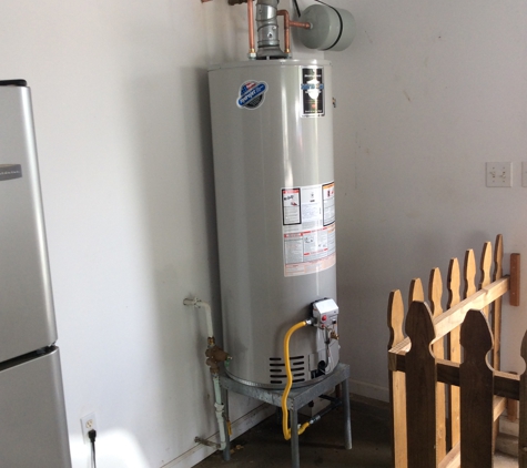 Pipe Wrench Plumbing, Heating & Cooling - Knoxville, TN. Bradford White Water Heater Install with Thermal Expansion Tank