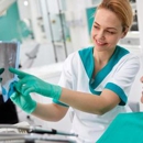 Martin, Wayne T, DDS - Dentists
