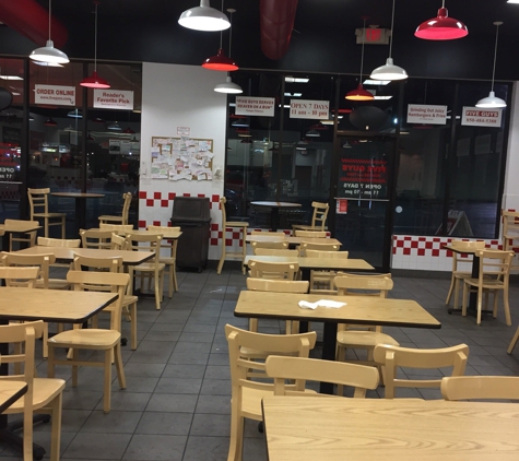 Five Guys - Pensacola, FL