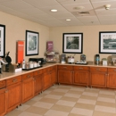 Hampton Inn & Suites Springfield - Hotels