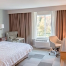 Hampton Inn Amesbury - Hotels