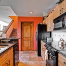 McCoy Peak Lodge by East West Hospitality - Lodging
