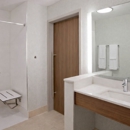 Holiday Inn Express & Suites Des Moines Downtown by IHG - Hotels