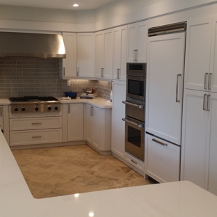 New Style Kitchen Cabinets - Hialeah, FL