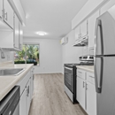 Carriage Park Apartments - Apartments