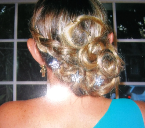 Victoria's Hair Design - Seaford, NY