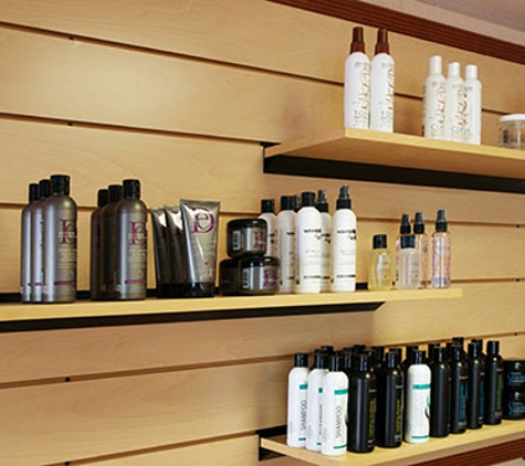 Salon Oasis - Deerfield Beach, FL