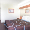 Super 8 by Wyndham Sacramento Airport - Bed & Breakfast & Inns